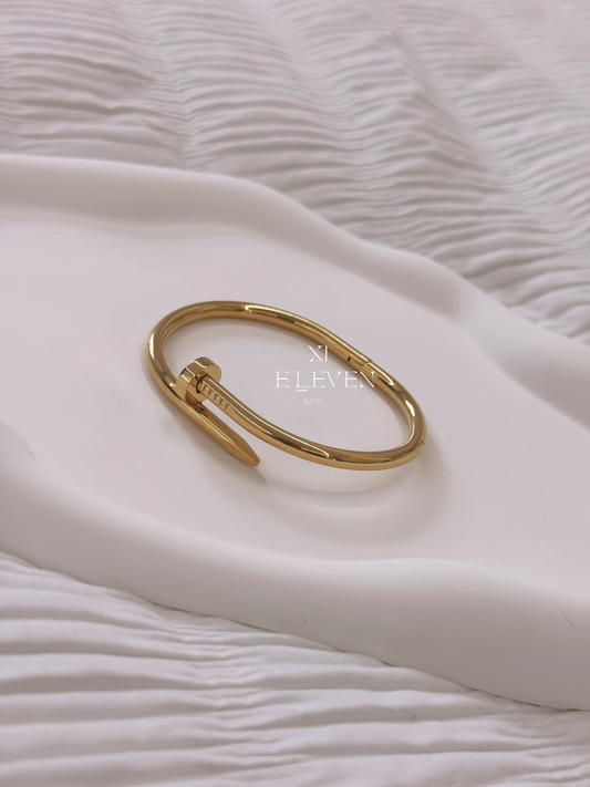 Nail Bangle