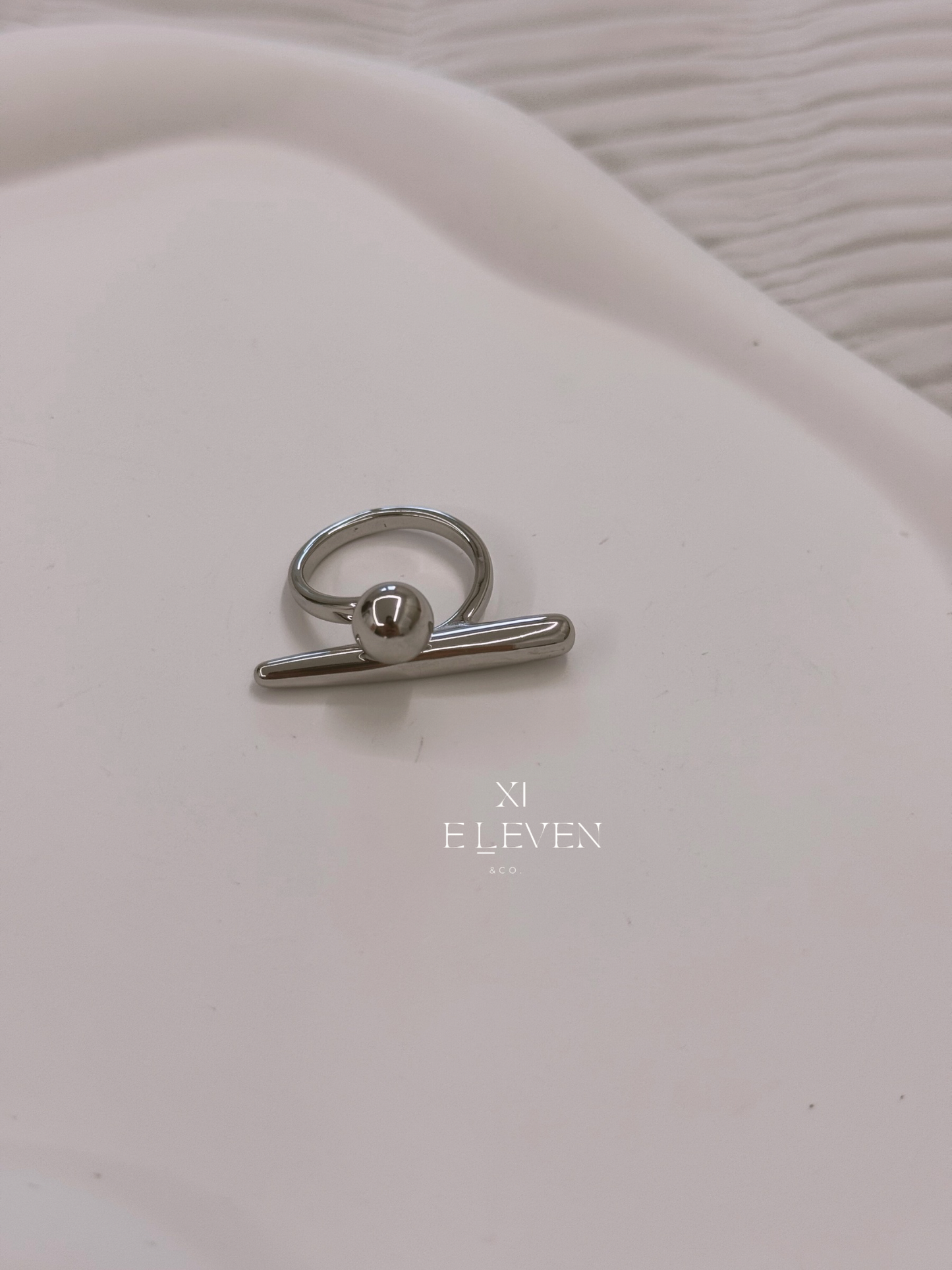 Glowline ring